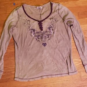 Energe size small faded green top